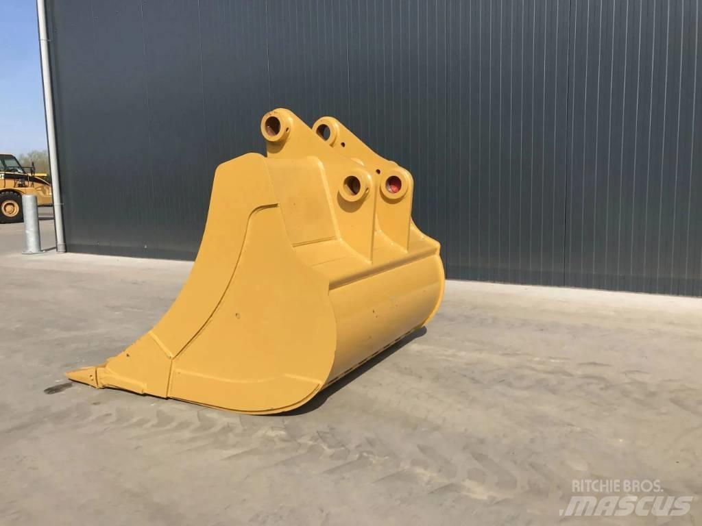 CAT 329D Kauhat