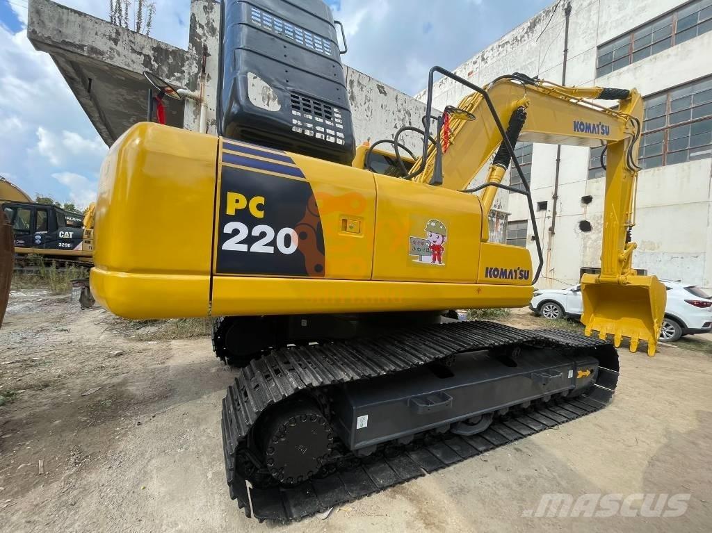 Komatsu PC 220-8 Telakaivukoneet