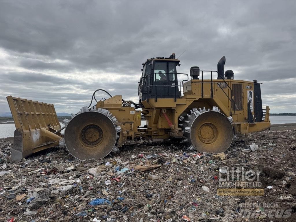 CAT 836 Kaatopaikkajyrät