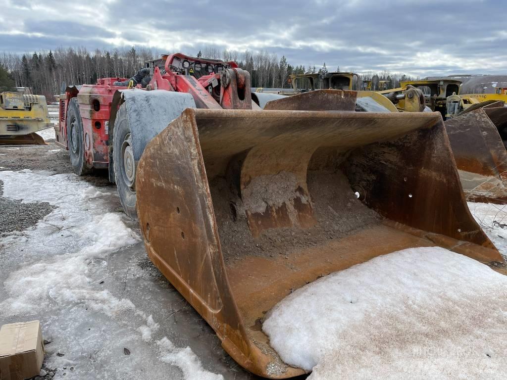 Sandvik LH 410 Maanalaiset lastauskoneet