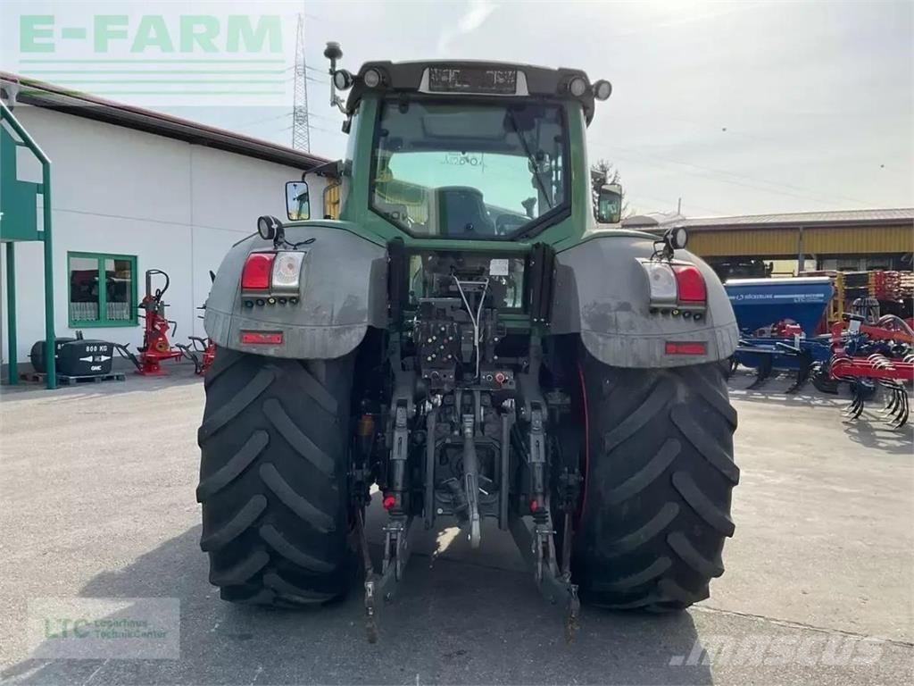 Fendt 822 vario Traktorit