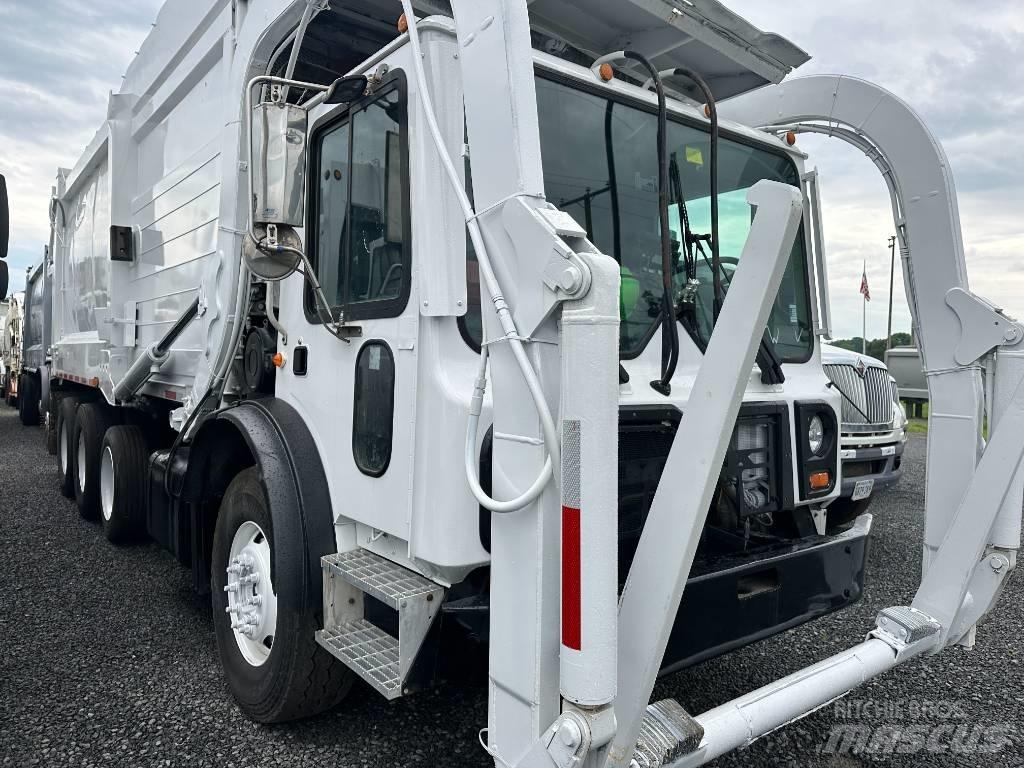 Mack MRU613 Jäteautot