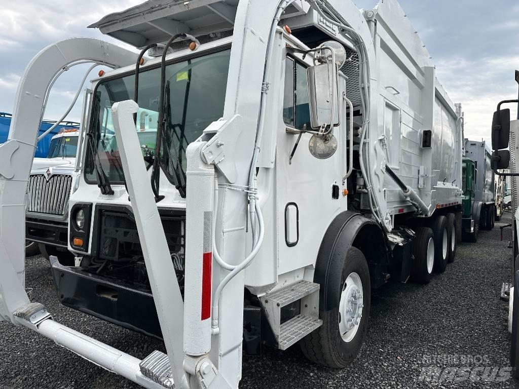 Mack MRU613 Jäteautot