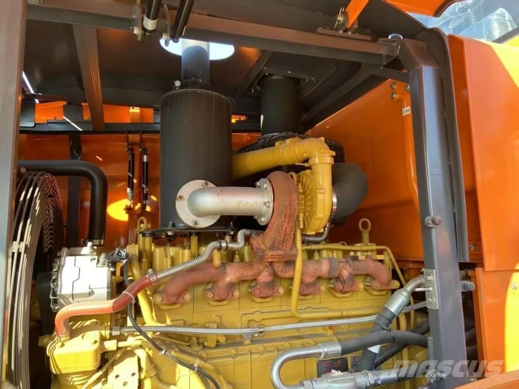 Develon SD 320 Pyöräkuormaajat