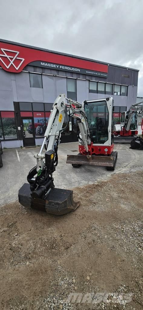 Takeuchi TB 325 R Minikaivukoneet < 7t