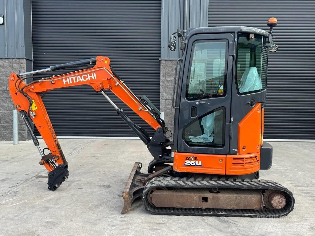 Hitachi ZX 26 U-6 cr Minikaivukoneet < 7t