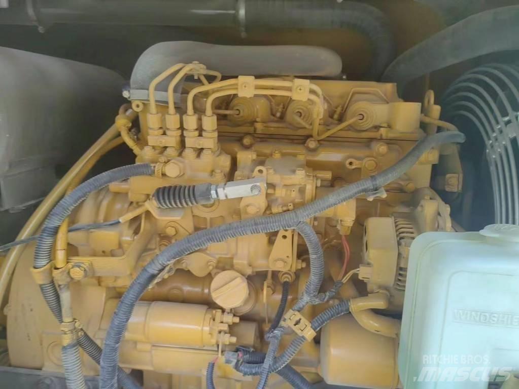 CAT 307 E2 Telakaivukoneet
