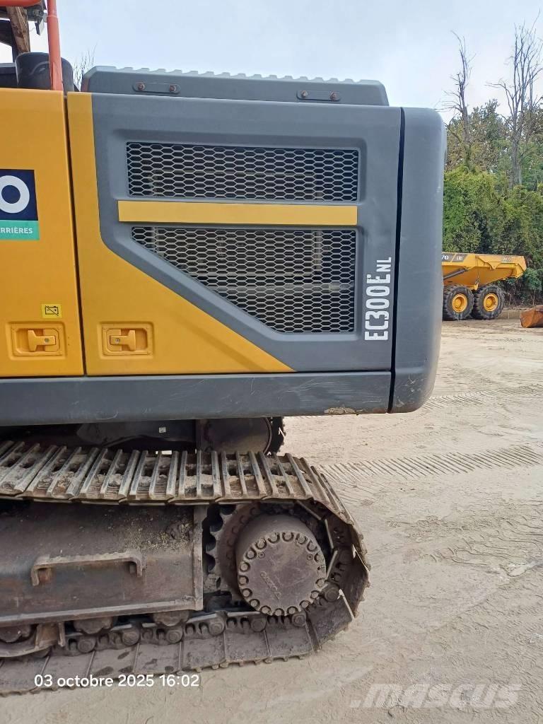 Volvo EC 300 EL Telakaivukoneet