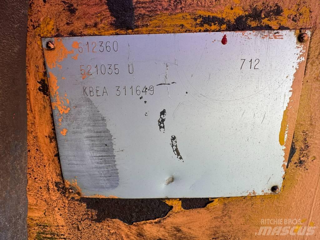 JCB 712 Dumpperit