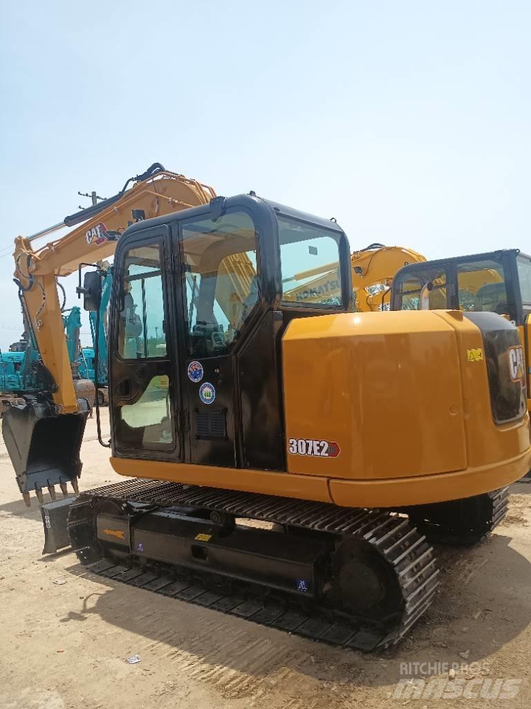 CAT 307E2 Midikaivukoneet 7t - 12t