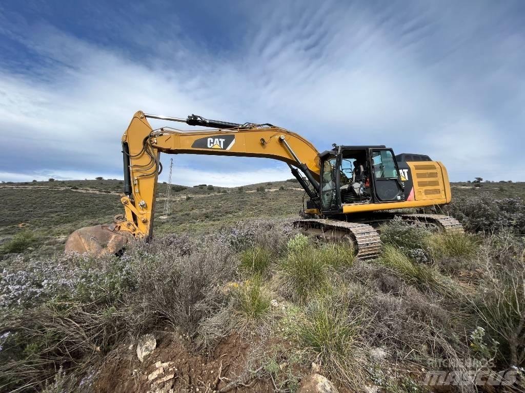 CAT 329 E Telakaivukoneet