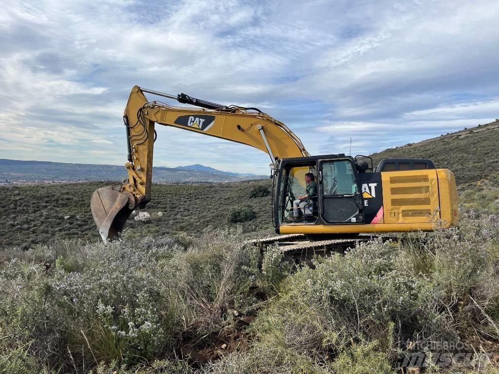 CAT 329 E Telakaivukoneet