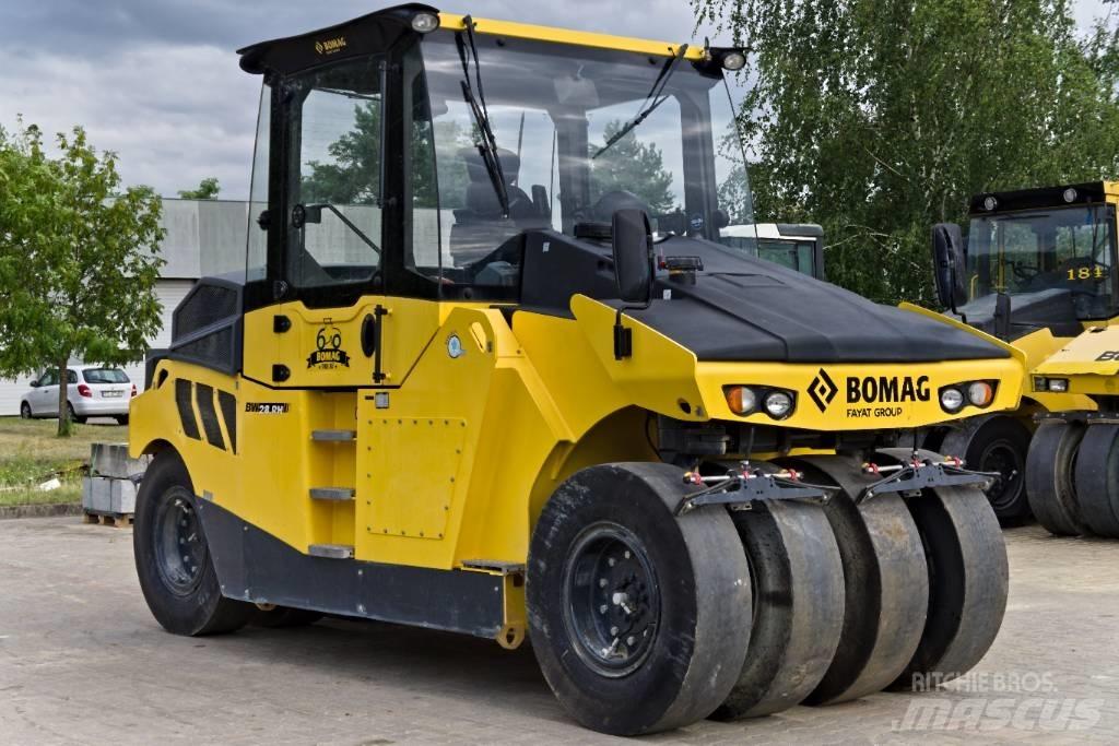 Bomag BW 28 RH Kumipyöräjyrät