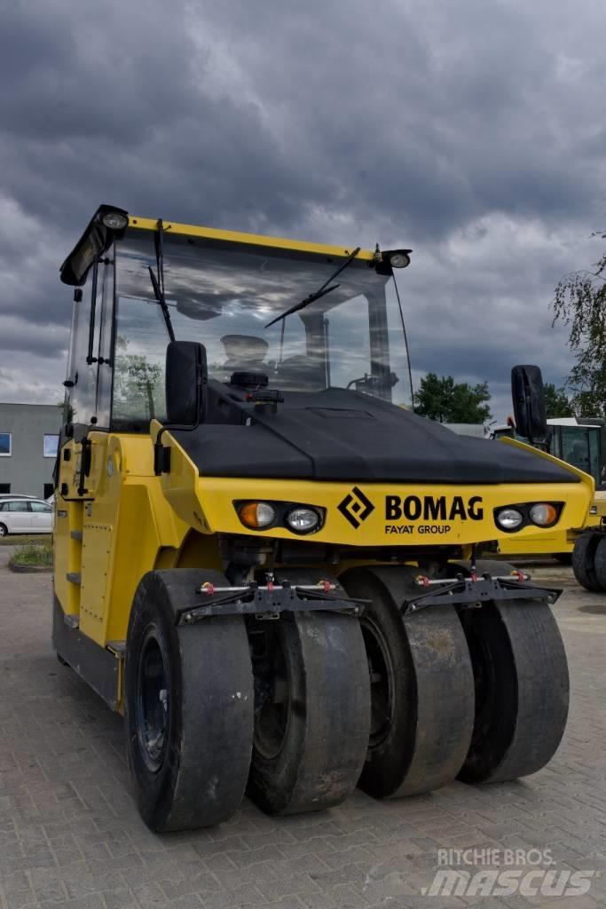 Bomag BW 28 RH Kumipyöräjyrät