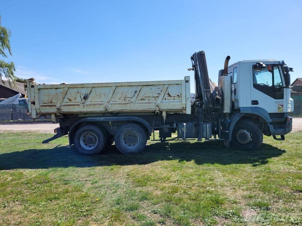 Iveco Trakker 360 Nosturiautot