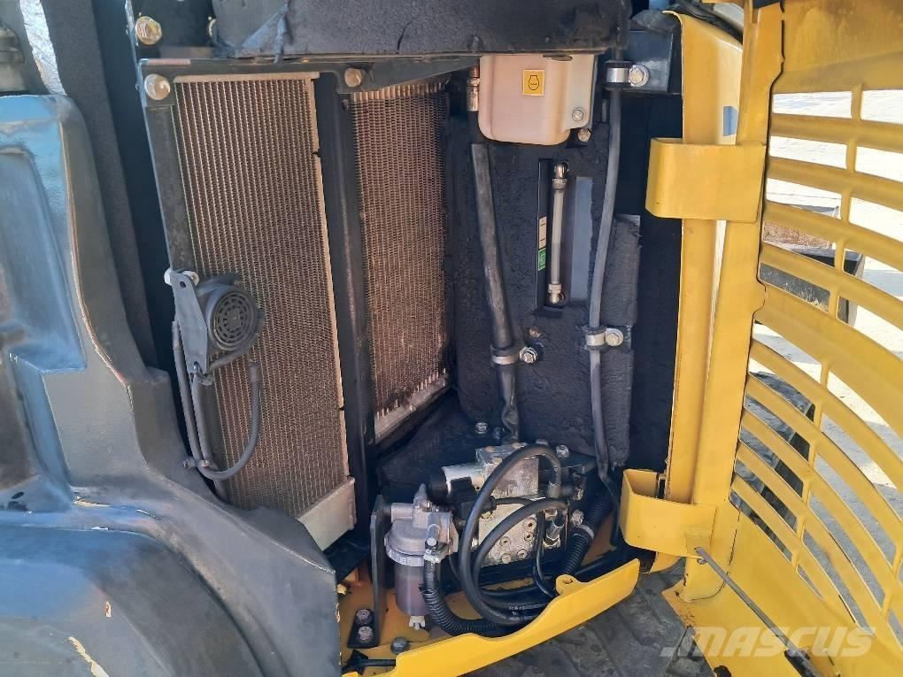 Komatsu PC50MR-2 Minikaivukoneet < 7t