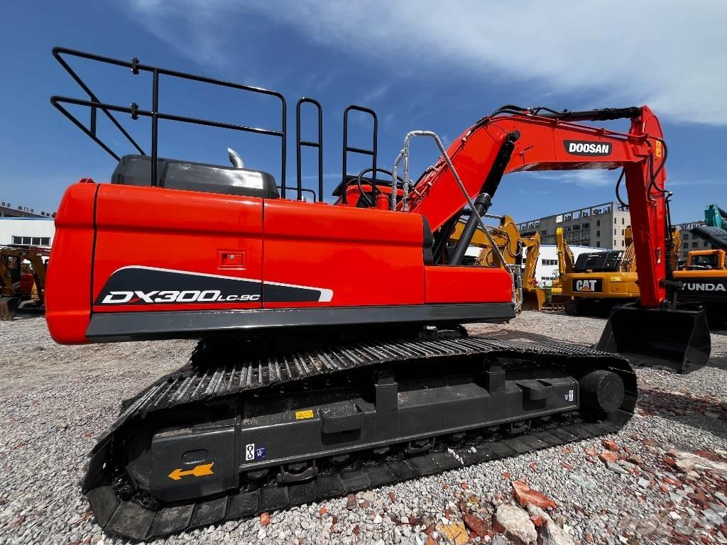 Doosan DX 300 LC-9C Telakaivukoneet