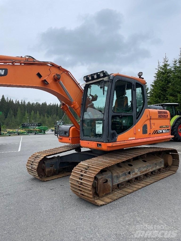 Doosan DX 160 Telakaivukoneet