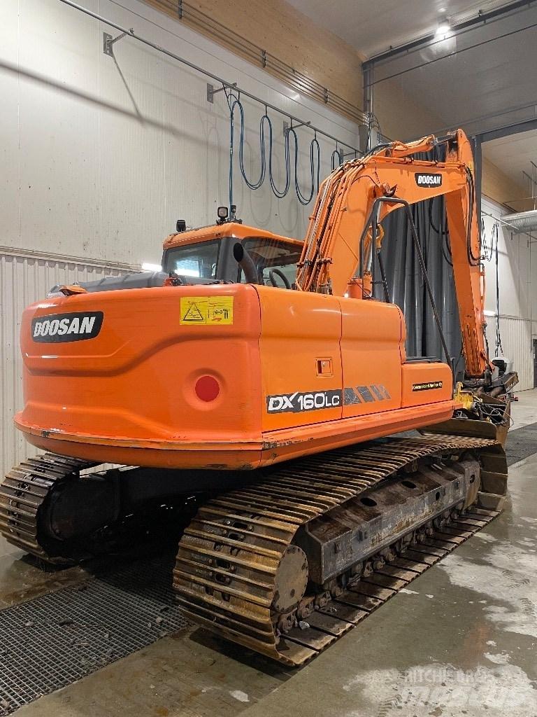 Doosan DX 160 Telakaivukoneet