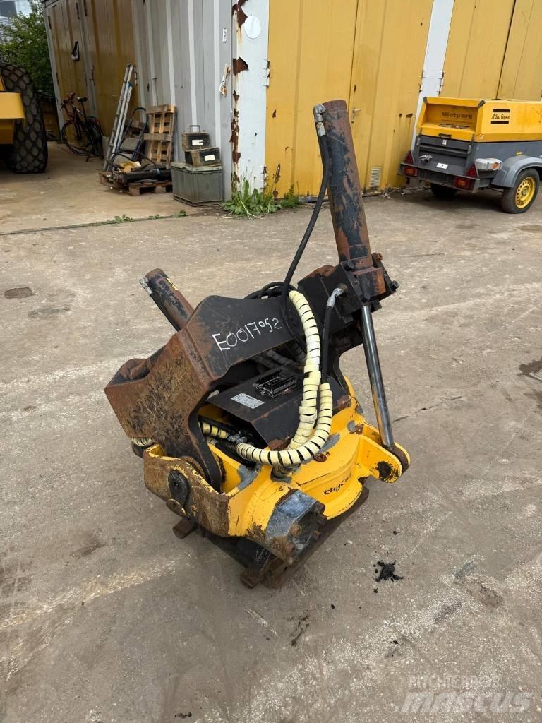 Engcon EC 30 Kauhanpyörittäjät