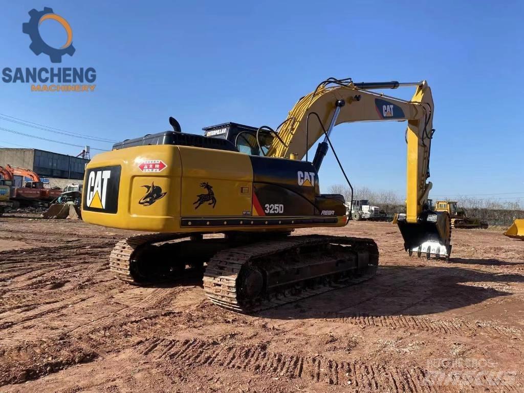 CAT 325 D Telakaivukoneet