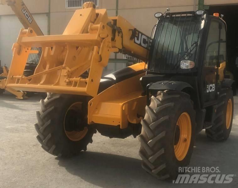 JCB 531-70 Maatalouskurottajat
