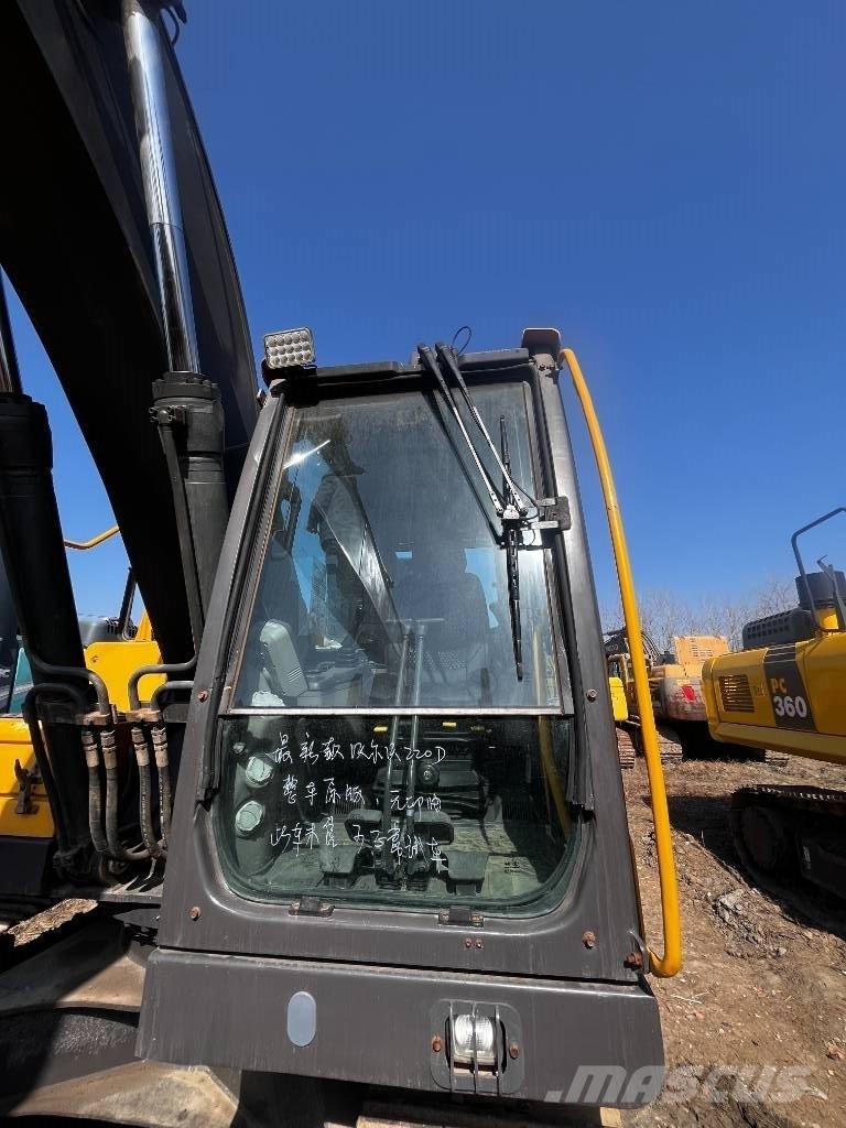 Volvo EC 220 Telakaivukoneet