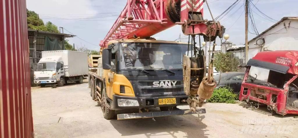 Sany STC250T Nostimet ja tavarahissit