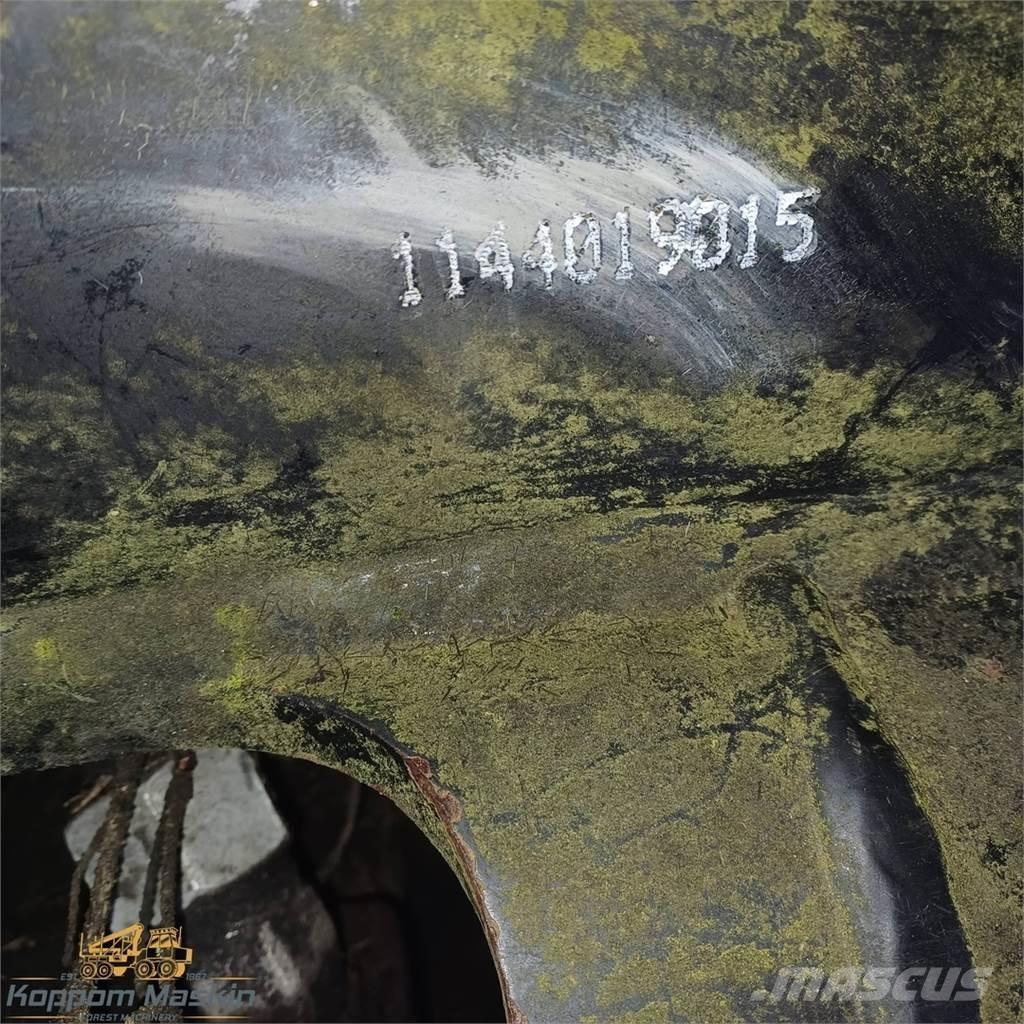 Komatsu C144 Hakkuupäät