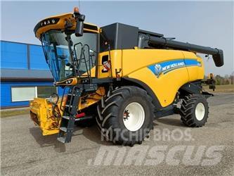 New Holland CX 8.85 Leikkuupuimurit