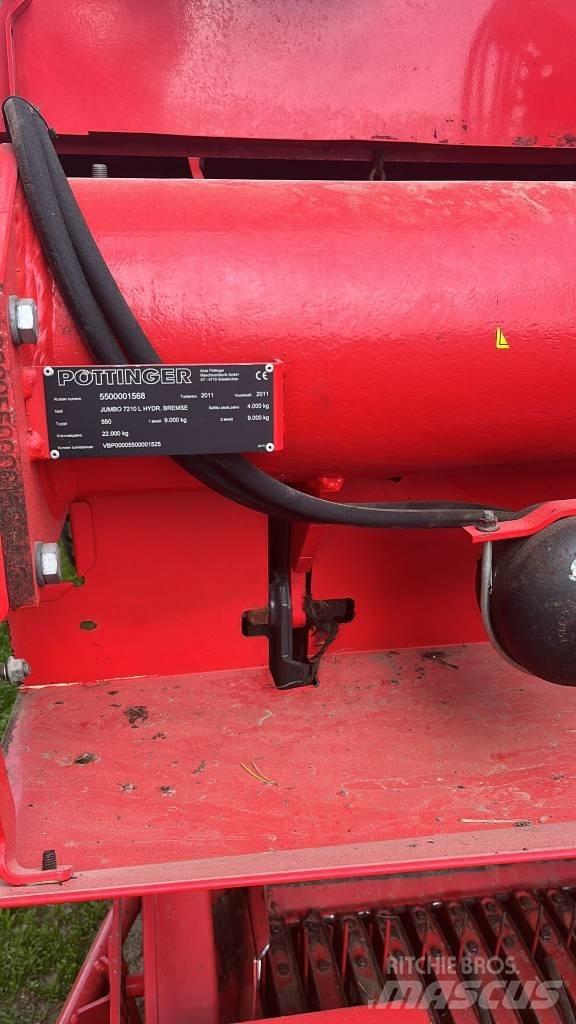 Pöttinger Jumbo 7210 Keräävät noukinvaunut ja silppurivaunut