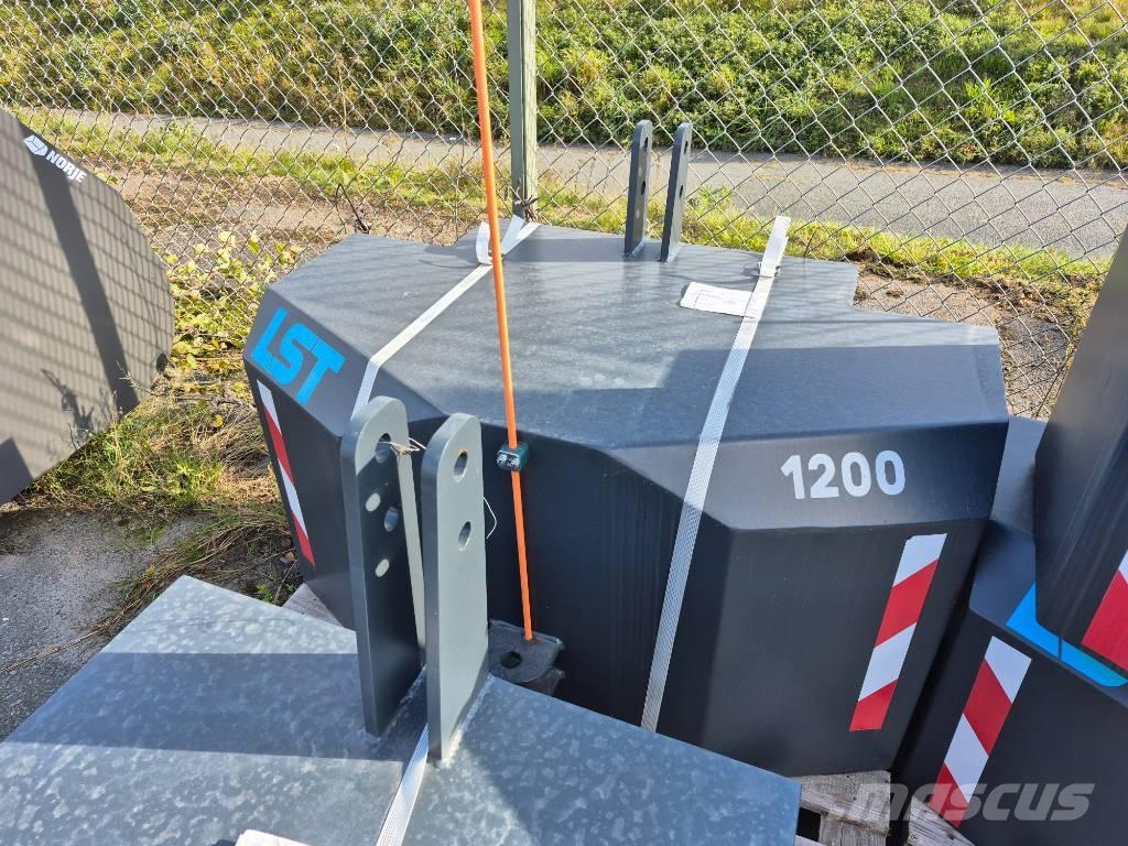 LST Frontvikt 1200kg Muut maatalouskoneet