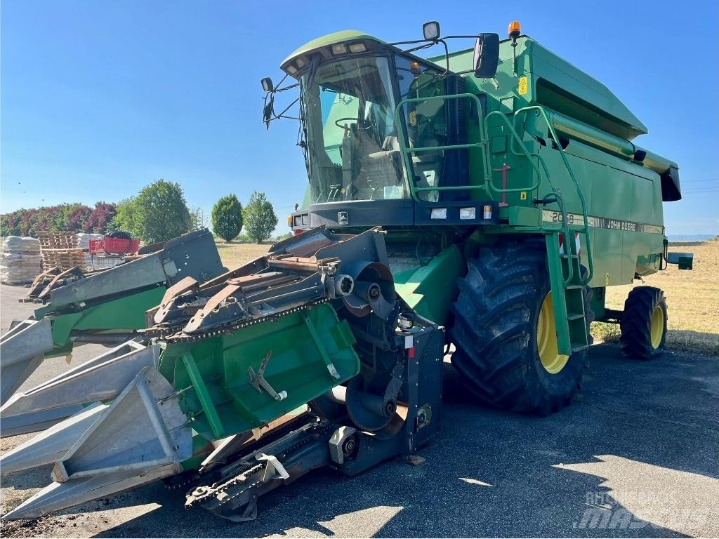 John Deere 2058 Leikkuupuimurit