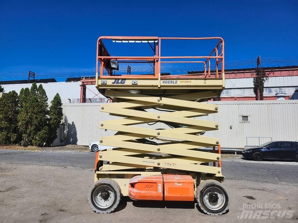 JLG 4069 LE Saksilavat
