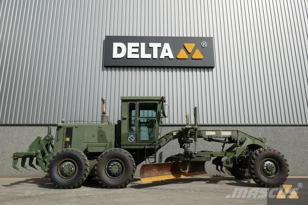 CAT 130G Ex-army Tiehöylät