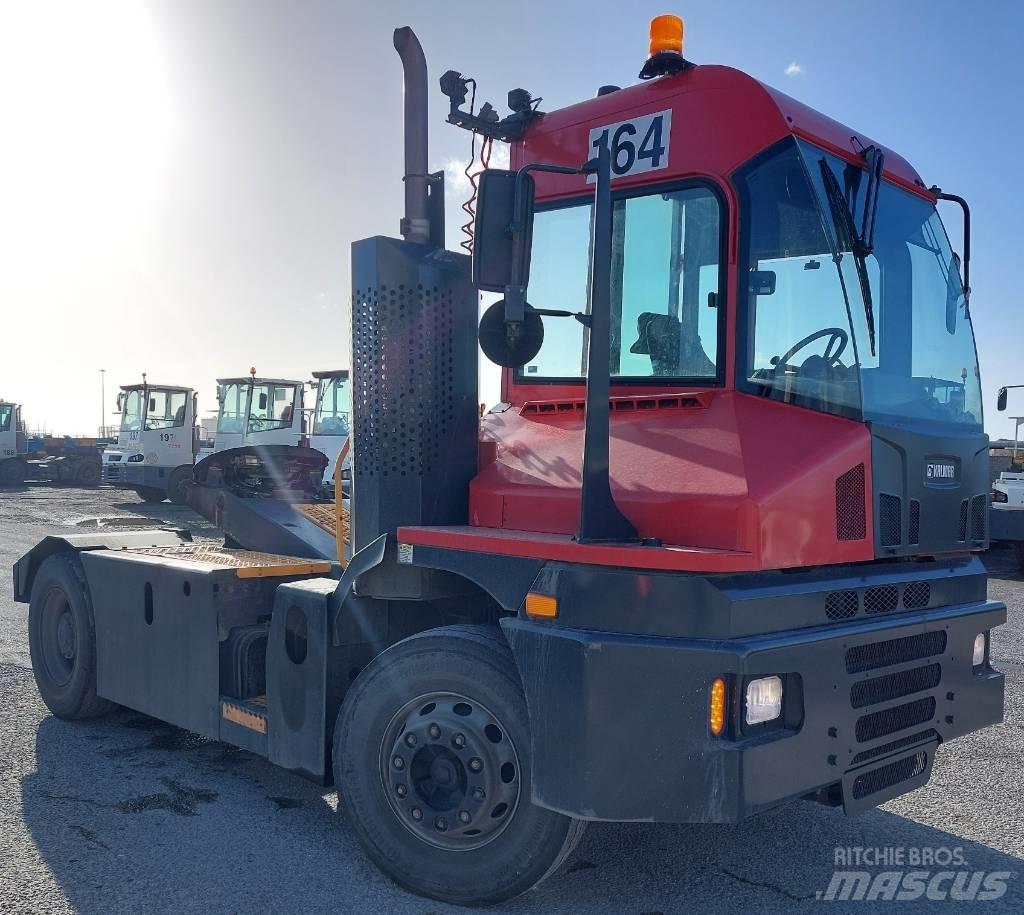 Kalmar T2 Terminaalitraktorit
