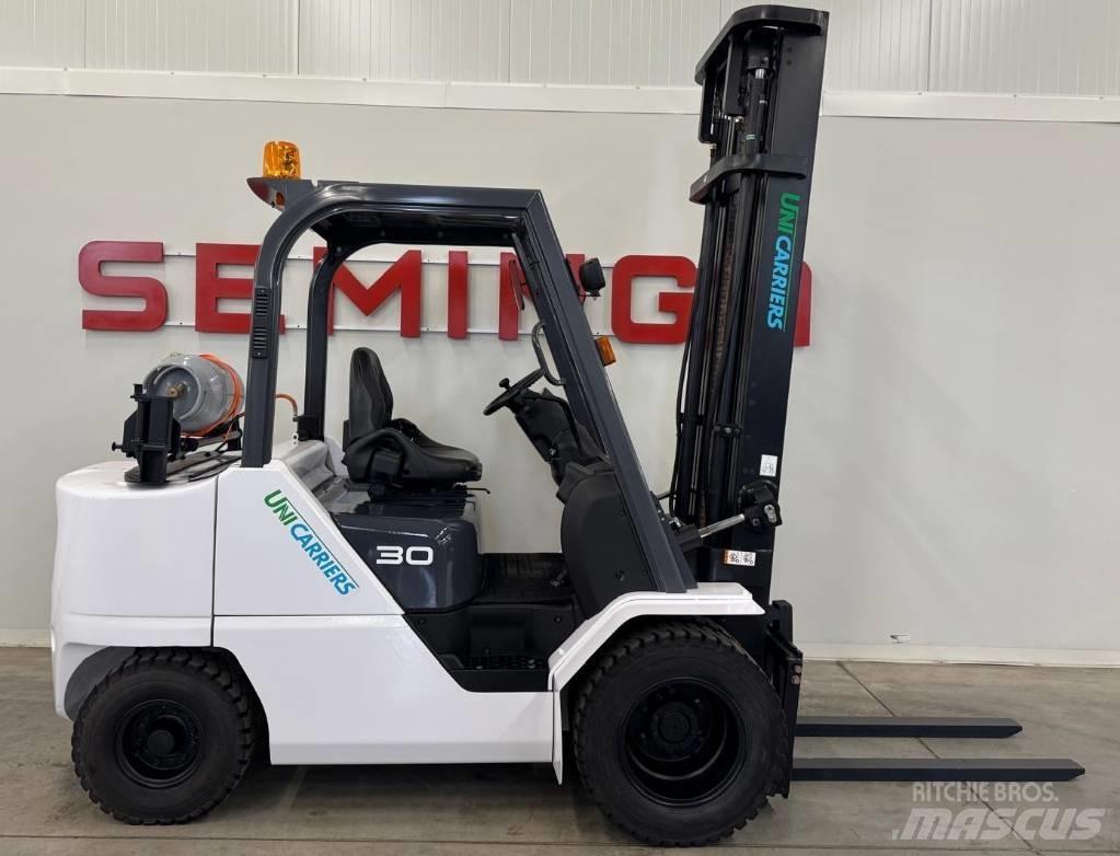 TCM 10694 - FHGE30T5 Nestekaasutrukit