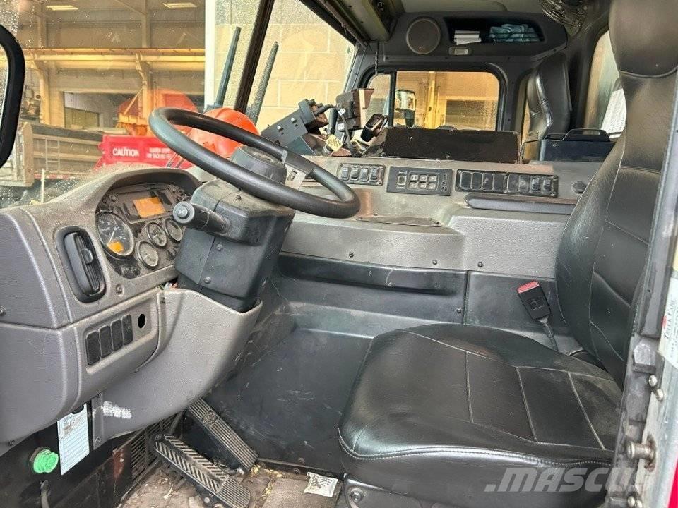 Peterbilt Loadmaster Muut kuorma-autot