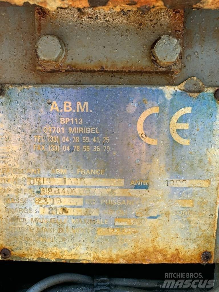 A.B.M. ORION 1000 Henkilönostimet ja nostolaitteet