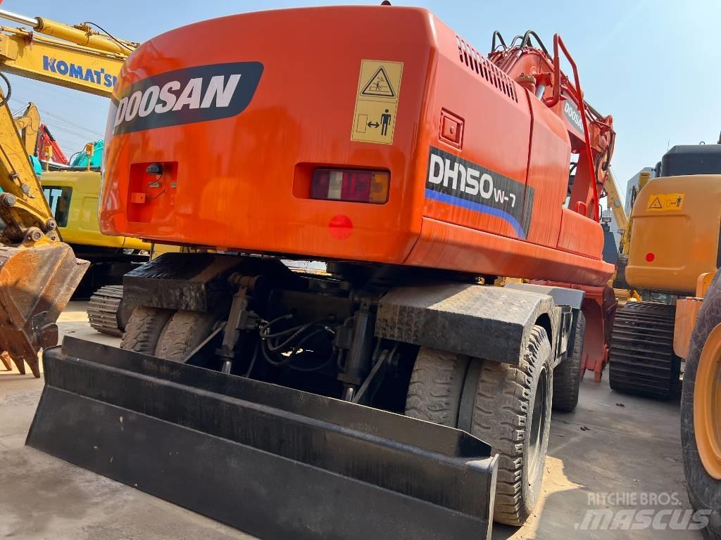 Doosan DH150W-7 Pyöräkaivukoneet