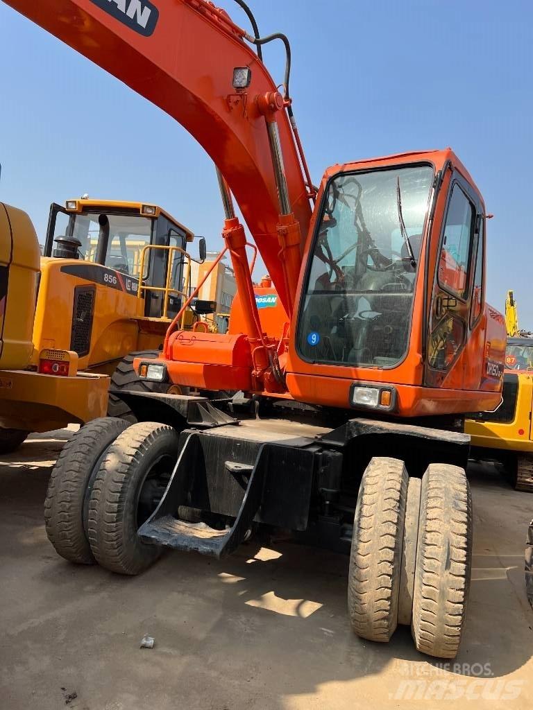 Doosan DH150W-7 Pyöräkaivukoneet