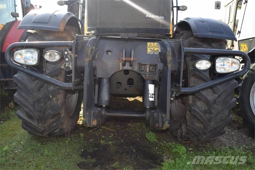 JCB Fastrac 8250 Traktorit