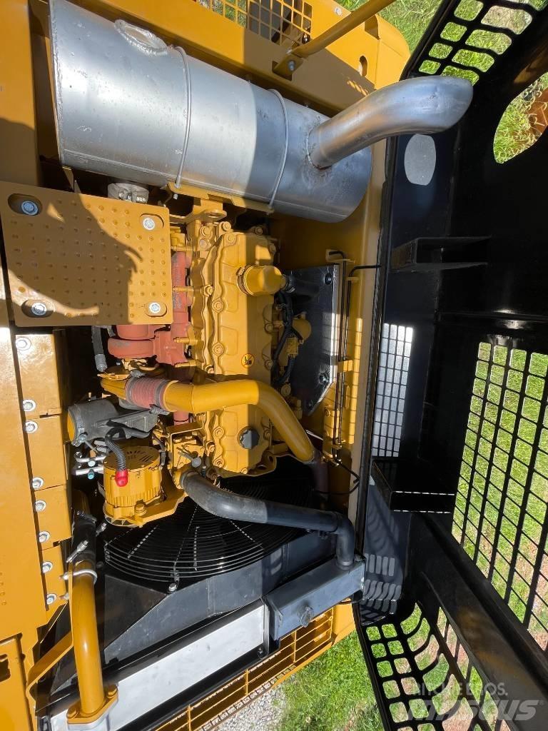 CAT 329 D Telakaivukoneet