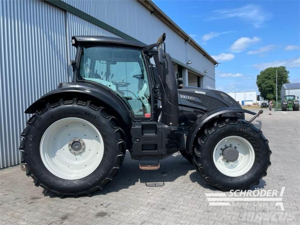 Valtra T 174 EA Traktorit