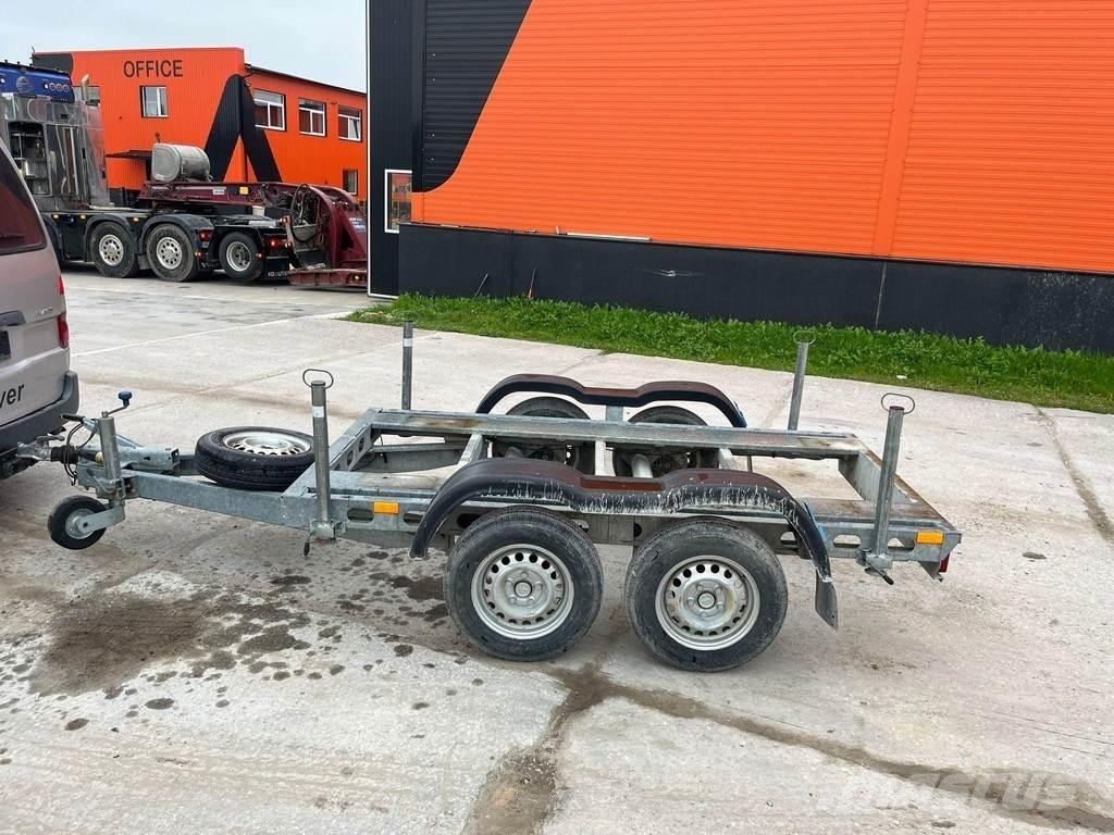 Wiola W2 Lavaperävaunut