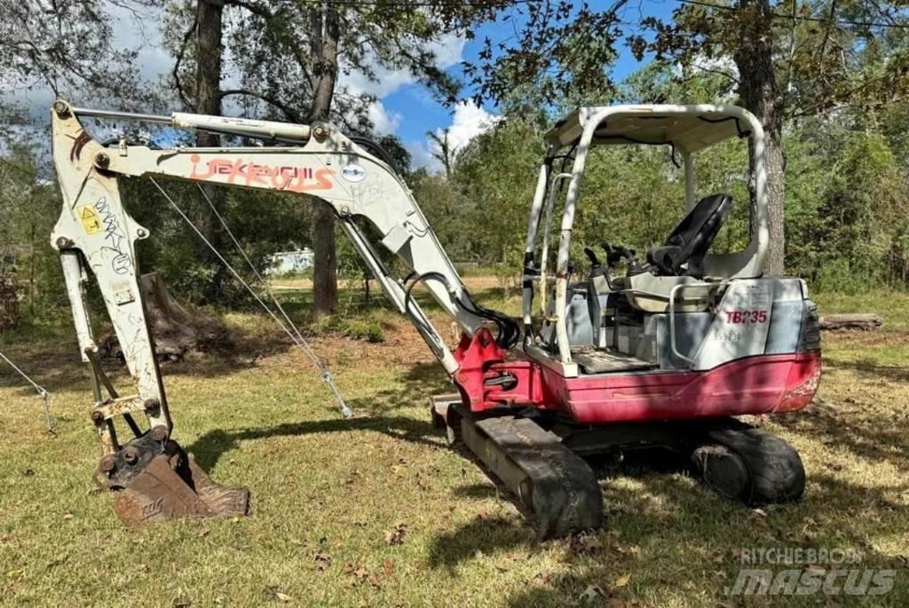 TAKEUCHI TB235 Telakaivukoneet