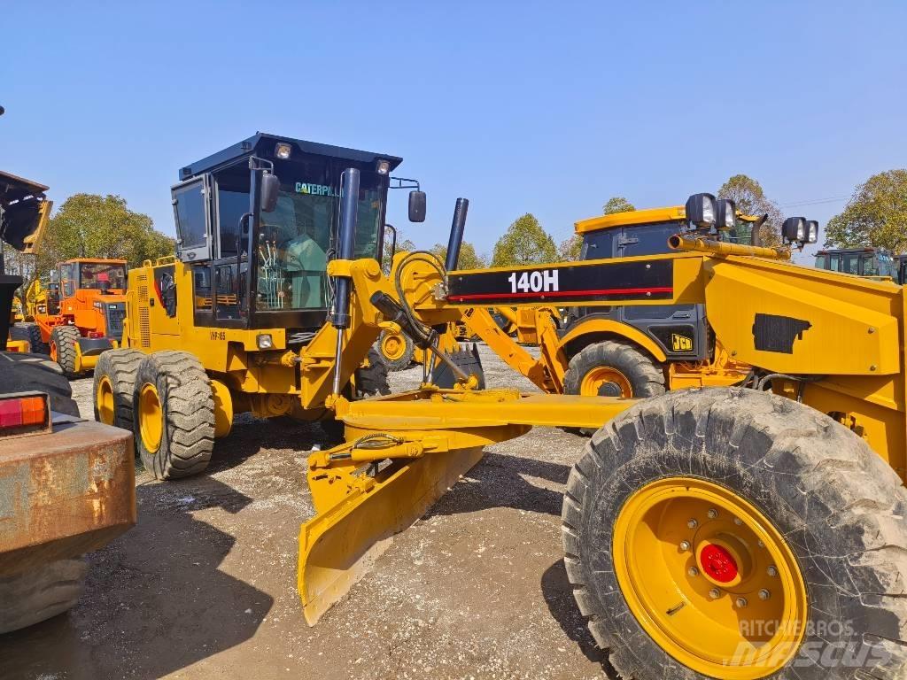CAT 140 H Tiehöylät