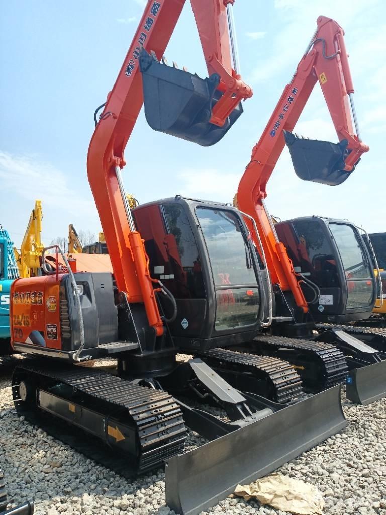 Hitachi ZX 70 Minikaivukoneet < 7t