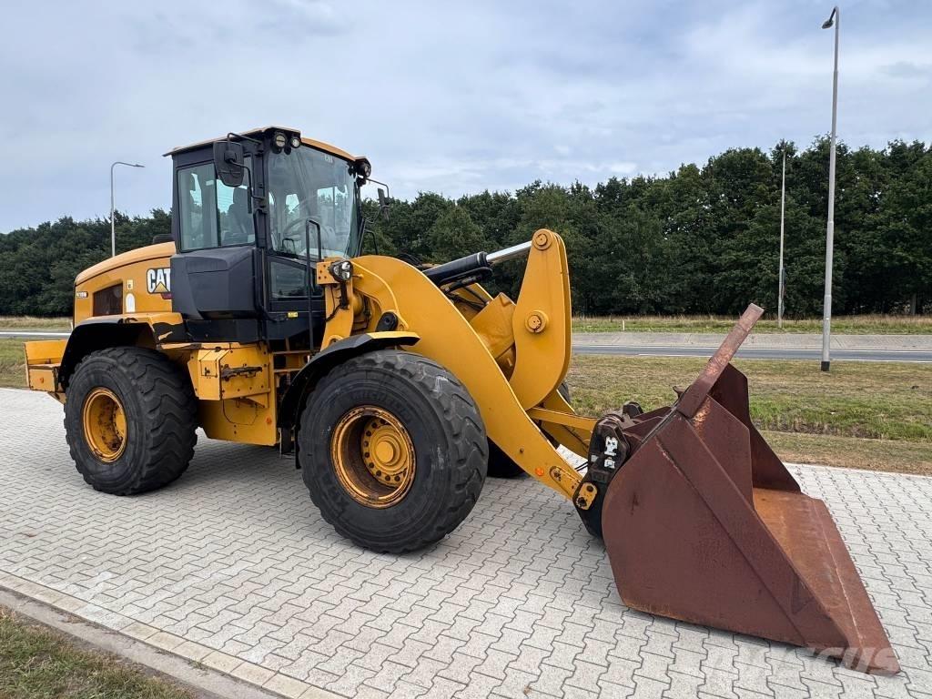 CAT 938 M Pyöräkuormaajat