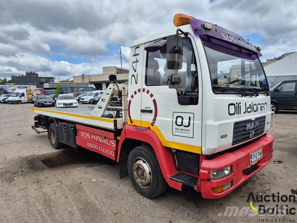 MAN 8.174 LLC Hinausautot